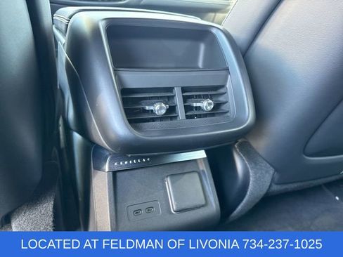 Used 2024 Cadillac Lyriq Luxury w/ LPO, Floor Liner Package AWD/4WD image 21
