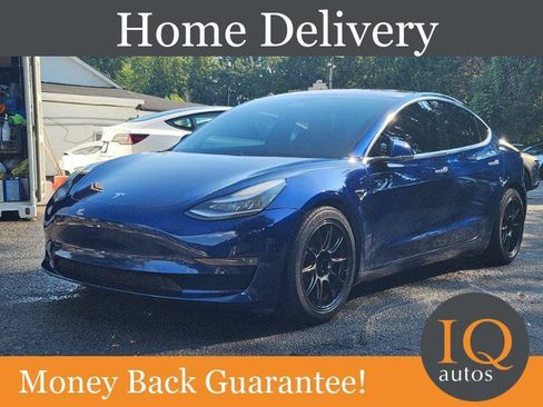Used 2018 Tesla Model 3 Long Range RWD image 1