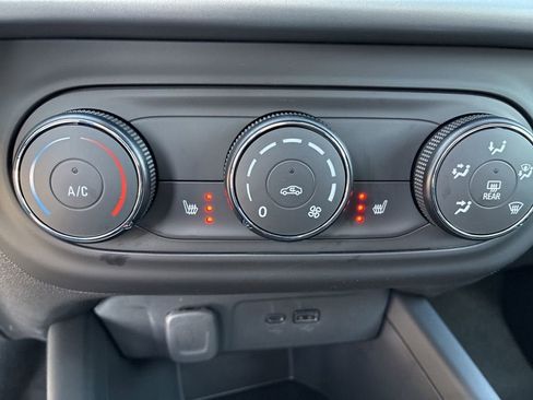 New 2026 Chevrolet Trax LS w/ LS Convenience Package image 22