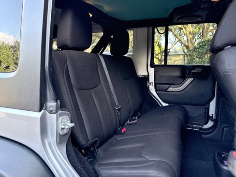 Used 2014 Jeep Wrangler Unlimited Sport w/ Quick Order Package 24S AWD/4WD image 44