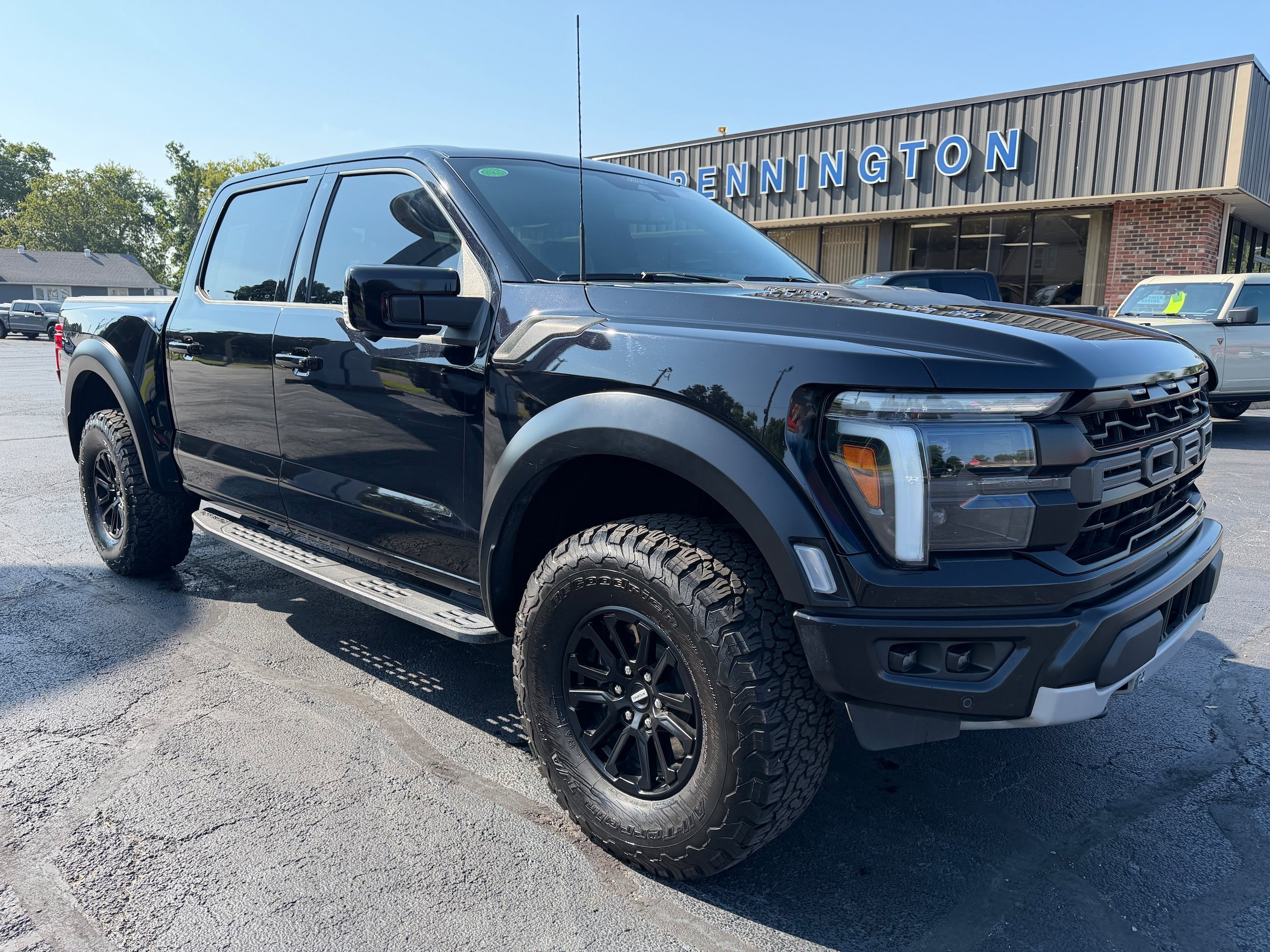 Used 2024 Ford F150 Raptor AWD/4WD image 9