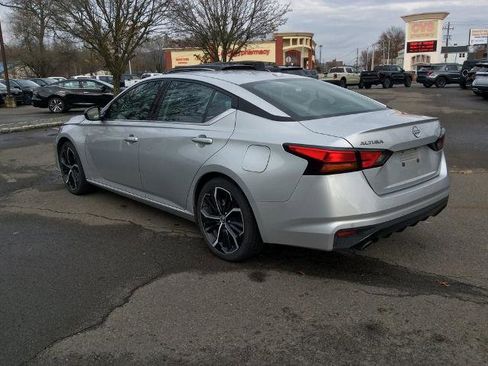 Used 2024 Nissan Altima 2.5 SR image 8
