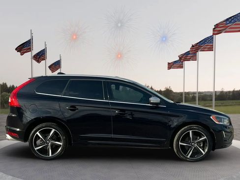 Used 2014 Volvo XC60 T6 R-Design image 8