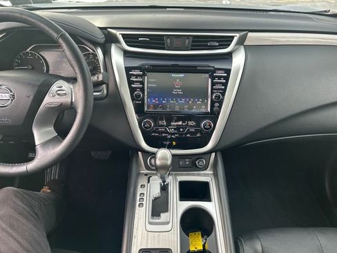 Used 2018 Nissan Murano SL w/ Moonroof Package image 18