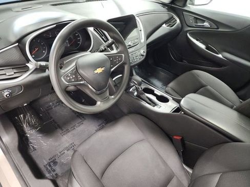 Used 2023 Chevrolet Malibu LT image 23