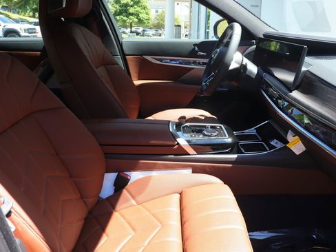 New 2026 BMW i7 eDrive50 w/ M Sport Package RWD image 17