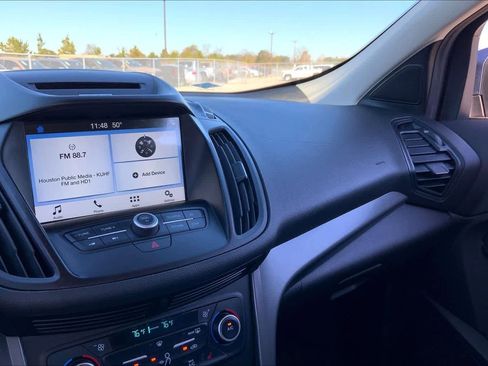 Used 2018 Ford Escape SE w/ SE Sync 3 Package image 39