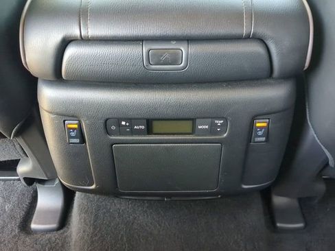 Used 2021 Nissan Armada Platinum w/ Captain's Chairs Package image 18