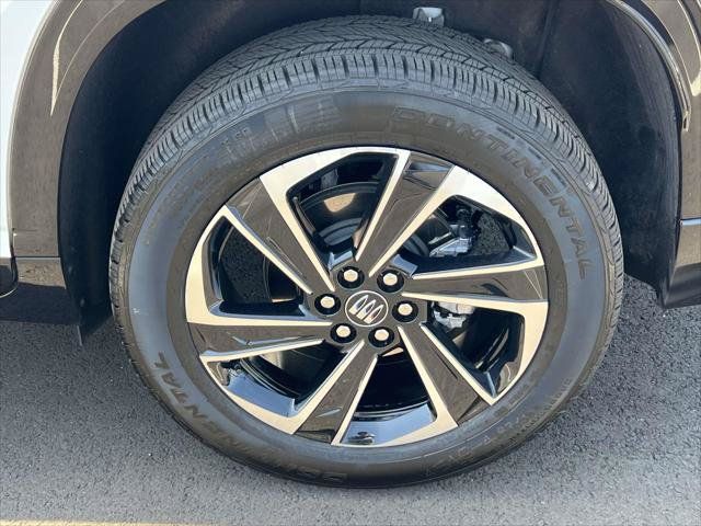 Used 2026 Buick Enclave Sport Touring w/ Power Package AWD/4WD image 10