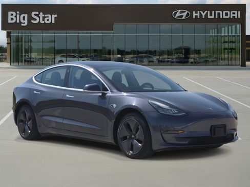 Used 2019 Tesla Model 3 Long Range RWD image 6