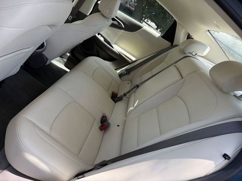 Used 2024 Chevrolet Malibu LT image 31