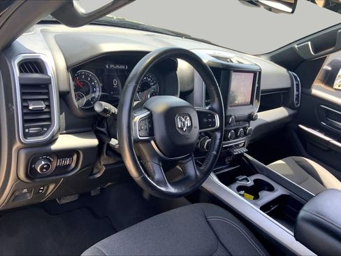 Used 2019 RAM 1500 Big Horn AWD/4WD image 18