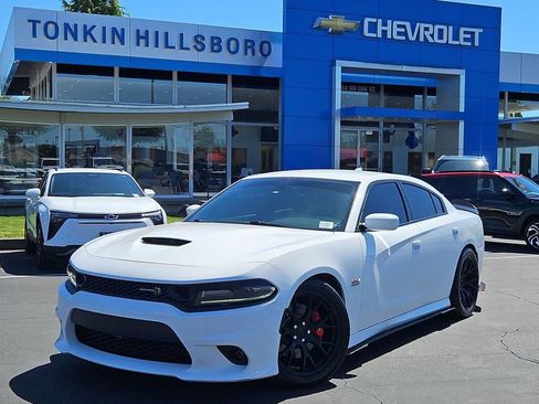 Used 2019 Dodge Charger Scat Pack w/ Driver Confidence Group RWD image 2