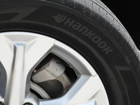 Used 2024 Honda HR-V LX image 7