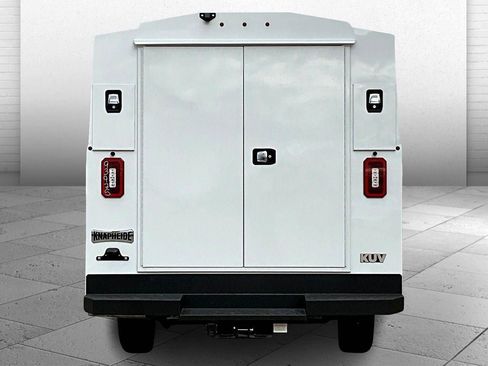 New 2025 Chevrolet Express 3500 w/ Power Convenience Package RWD image 4