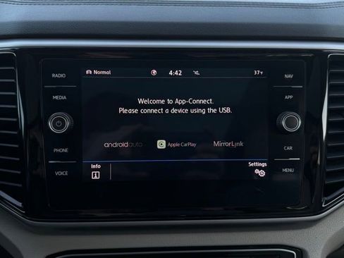 Used 2020 Volkswagen Atlas SEL image 37