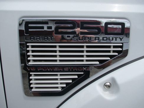 Used 2008 Ford F250 Lariat AWD/4WD image 29