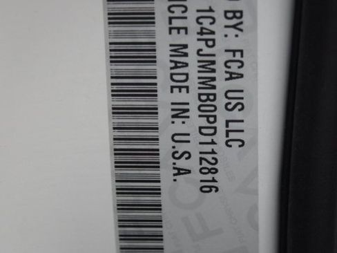 Used 2023 Jeep Cherokee Altitude Lux image 26