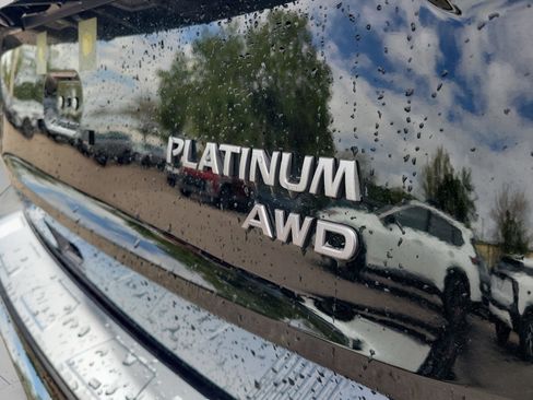 New 2026 Nissan Rogue Platinum w/ Platinum Premium Package image 8