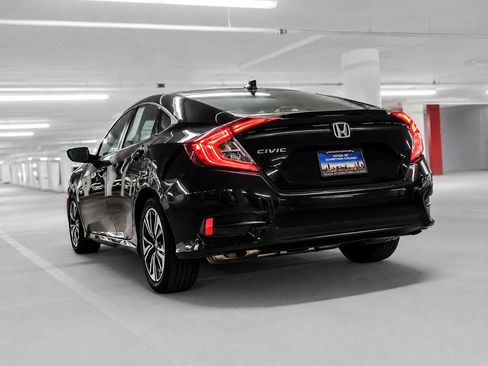 Used 2016 Honda Civic EX-T image 5