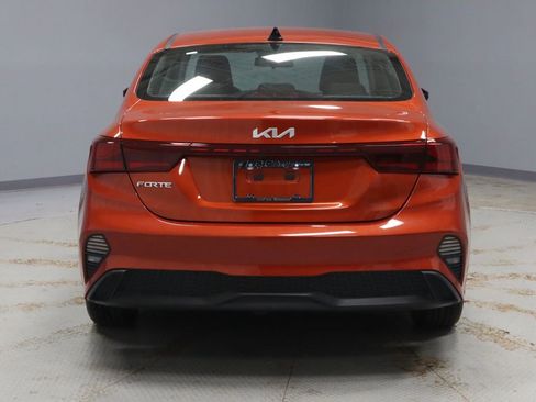Used 2023 Kia Forte LXS w/ LXS Technology Package FWD image 10