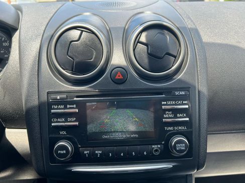 Used 2015 Nissan Rogue S w/ Convenience Package AWD/4WD image 23
