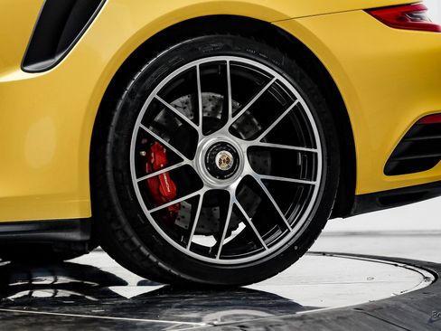 Used 2018 Porsche 911 Turbo S image 92