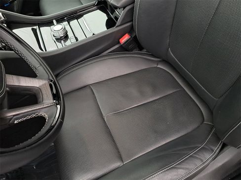 Certified 2023 Jeep Grand Cherokee Overland w/ Advanced Protech Group III image 21