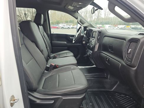Used 2022 Chevrolet Silverado 2500 W/T w/ WT Convenience Package image 4