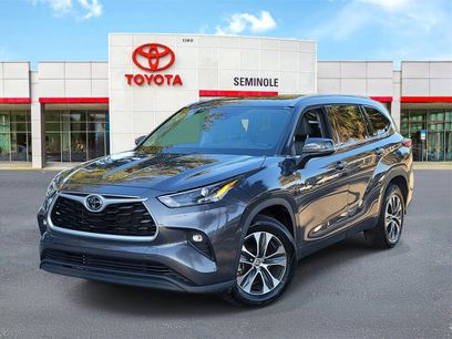 Used 2022 Toyota Highlander XLE