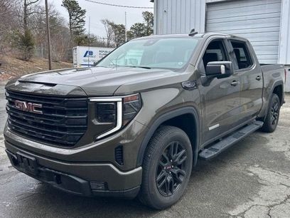 Used 2023 GMC Sierra 1500 Elevation w/ Elevation Premium Package