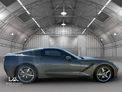 Used 2015 Chevrolet Corvette Stingray Coupe w/ 2LT Preferred Equipment Group image 6
