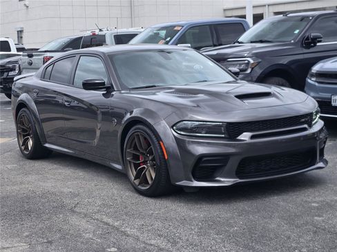 Used 2023 Dodge Charger SRT Hellcat RWD image 3