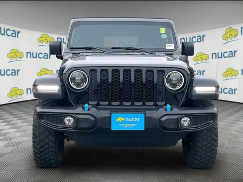 Used 2023 Jeep Wrangler Unlimited image 2