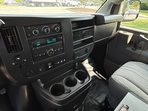 Used 2025 Chevrolet Express 2500 w/ Driver Convenience Package RWD image 23