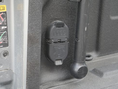 Used 2025 GMC Sierra 2500 Denali Ultimate w/ Max Trailering Package AWD/4WD image 26