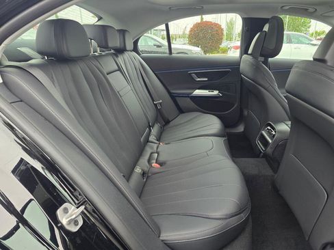 New 2026 Mercedes-Benz E 350 4MATIC Sedan image 22