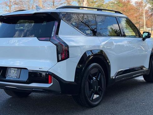 Used 2025 Kia EV9 GT-Line image 8