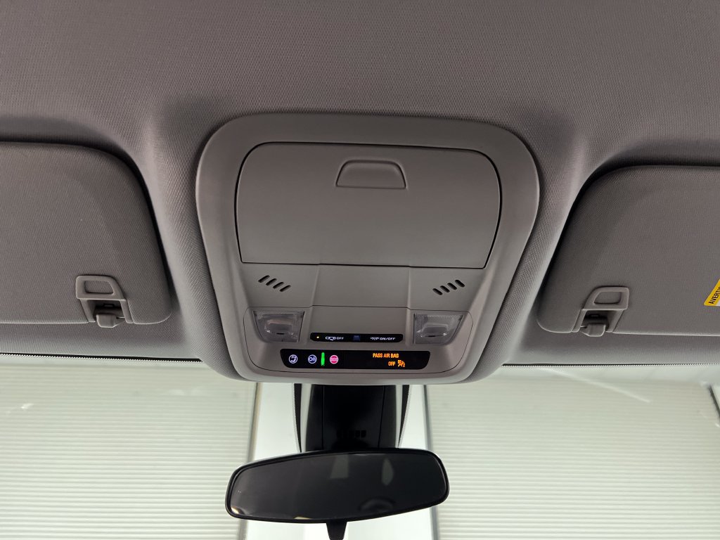 Used 2025 Chevrolet Blazer LT FWD image 64