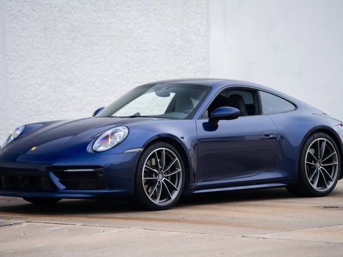 Used 2020 Porsche 911 Carrera 4S image 7
