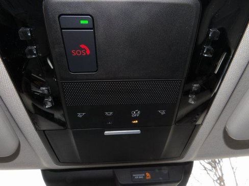 New 2026 Mitsubishi Outlander SE image 26