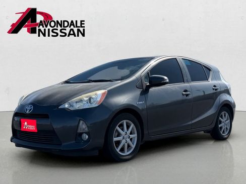 Used 2014 Toyota Prius C Four FWD image 2