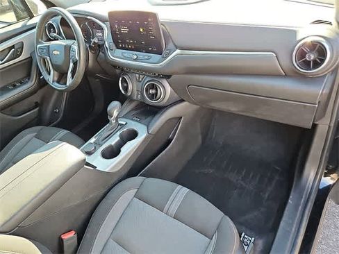 Certified 2023 Chevrolet Blazer LT w/ Convenience Package image 33