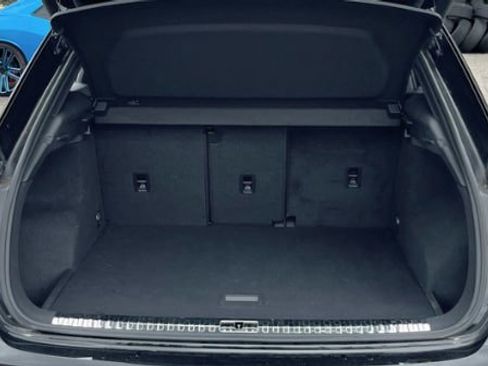 Used 2021 Audi Q3 2.0T Premium w/ Convenience Package image 7