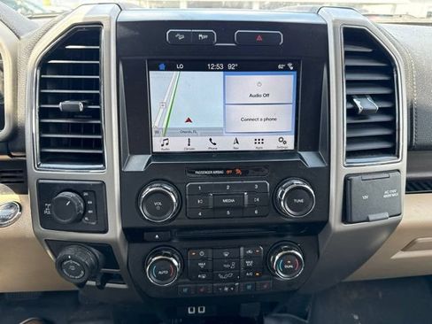 Used 2017 Ford F150 Lariat AWD/4WD image 10