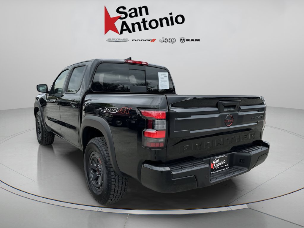 Used 2026 Nissan Frontier PRO-4X AWD/4WD image 11