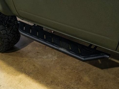 Used 2022 Ford Bronco Wildtrak image 9