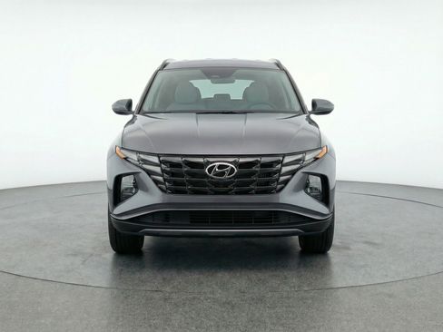 Used 2025 Hyundai Tucson SEL image 2