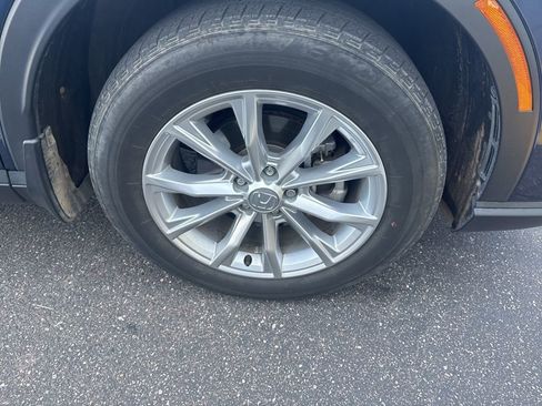 Used 2024 Honda CR-V EX image 8