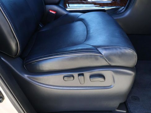 Used 2019 INFINITI QX80 Luxe w/ 22" Wheel Package image 19